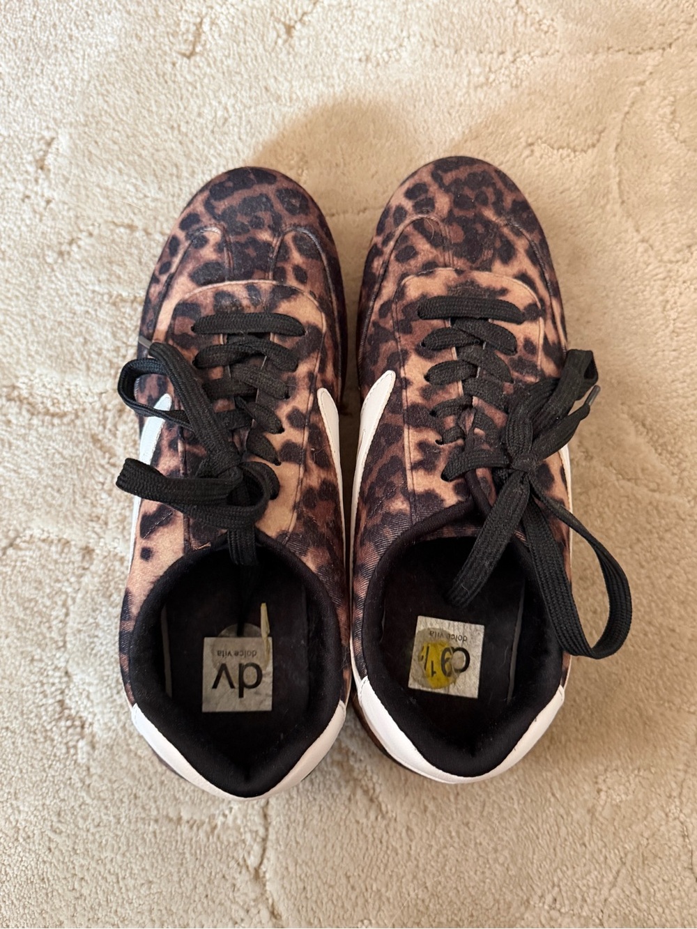 Leopard Print Lace-Up Sneakers - Brown & Black